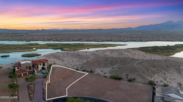 1718 E Tradition Ln, Lake Havasu City, AZ 86404