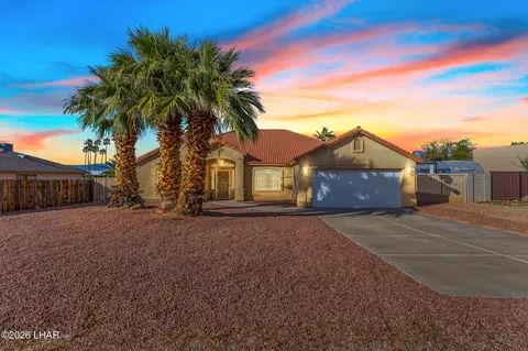 2067 E Joy Ln, Fort Mohave, AZ 86426