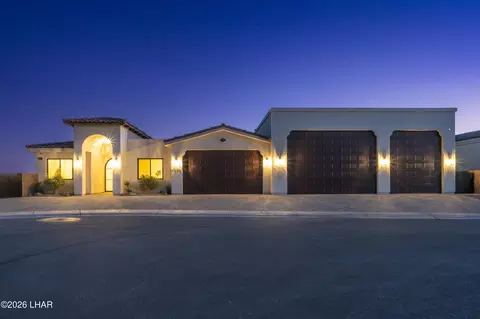 7976 Plaza De Los Pajaros, Lake Havasu City, AZ 86406