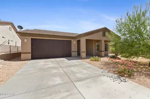 2740 Wilderness Ln, Bullhead City, AZ 86442