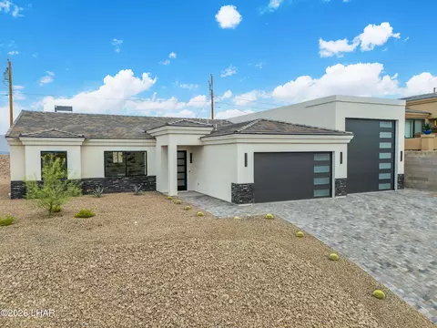 3041 Bowie Dr, Lake Havasu City, AZ 86404
