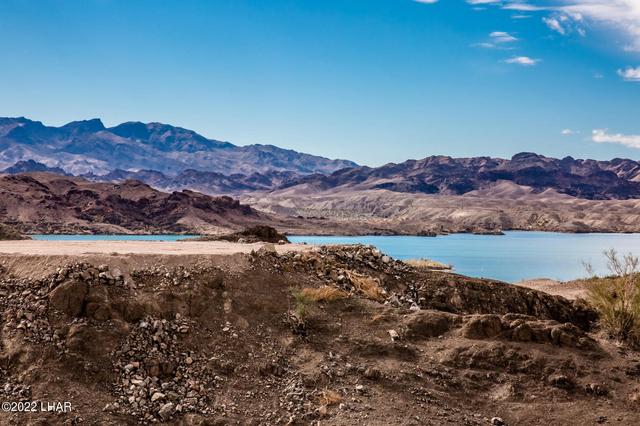 2493 Wren Cove Way, Lake Havasu City, AZ 86406