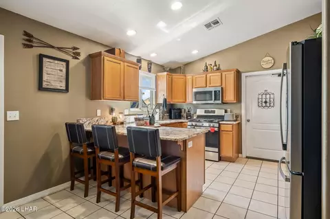 Kitchen - 3973 E Nicole Ave, Kingman, AZ 86409 photo 1 of 4