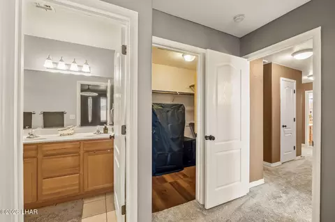 Entry Way - 3973 E Nicole Ave, Kingman, AZ 86409 photo 1 of 4