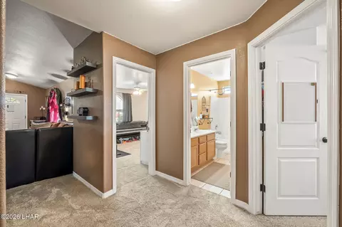 Entry Way - 3973 E Nicole Ave, Kingman, AZ 86409 photo 2 of 4