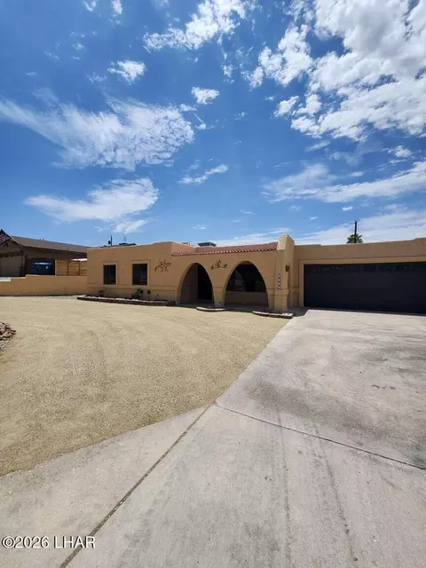 2466 Cisco Dr S, Lake Havasu City, AZ 86403
