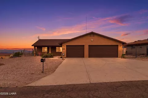 131 Opossum Dr, Lake Havasu City, AZ 86404