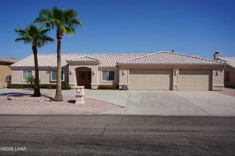 1379 Piper Dr, Lake Havasu City, AZ 86404
