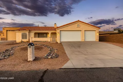 3159 Bermuda Ct, Lake Havasu City, AZ 86404