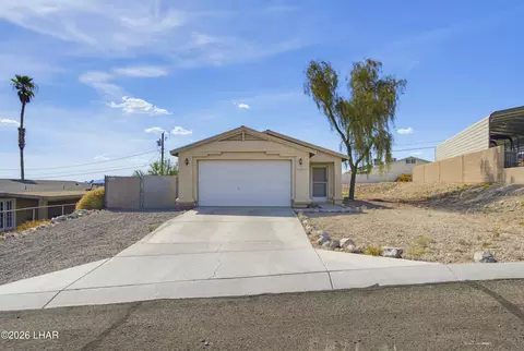 3017 Caliente Dr, Lake Havasu City, AZ 86404