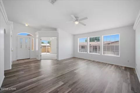 2675 Huntington Dr, Lake Havasu City, AZ 86403