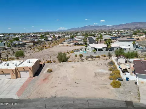 2707 Southwind Pl, Lake Havasu City, AZ 86406
