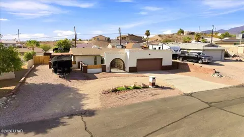142 Chippewa Ln, Lake Havasu City, AZ 86404