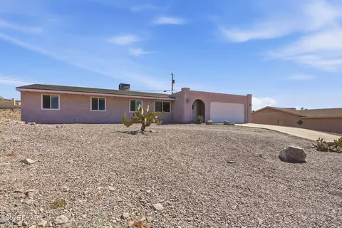 2911 Maverick Bay Bay, Lake Havasu City, AZ 86404