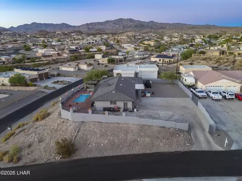 4056 Sponson Dr, Lake Havasu City, AZ 86406