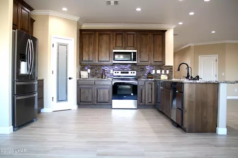 3266 Newport Dr, Lake Havasu City, AZ 86406