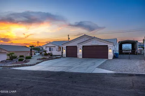 2965 Pepperwood Dr, Lake Havasu City, AZ 86404