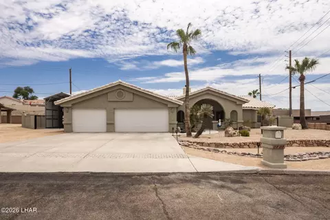 2720 Papeete Dr, Lake Havasu City, AZ 86404