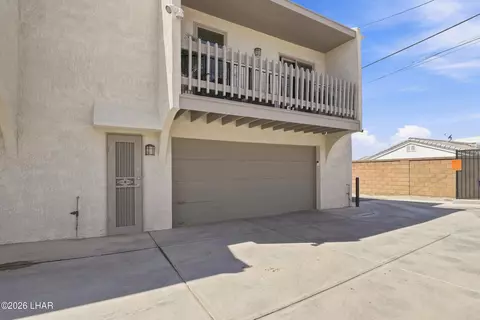 101 Mulberry Ave #4, Lake Havasu City, AZ 86403