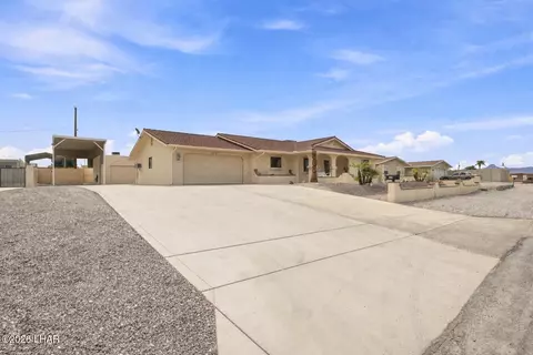 212 Coral Dr, Lake Havasu City, AZ 86403