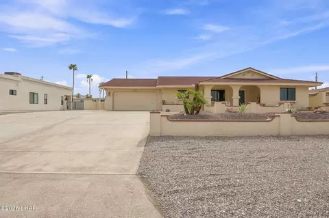 212 Coral Dr, Lake Havasu City, AZ 86403