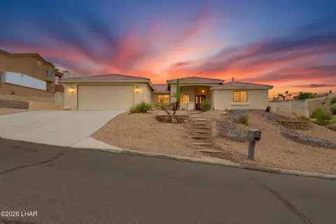 2021 Oak Dr, Lake Havasu City, AZ 86406