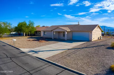 725 Oconowoc Dr, Lake Havasu City, AZ 86406
