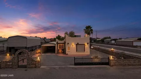 200 N Moon Mountain Ave #1, Quartzsite, AZ 85346