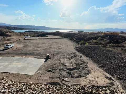 2547 Manhattan Beach Way, Lake Havasu City, AZ 86406
