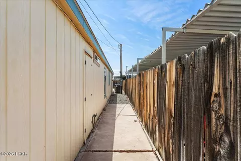 Entry Way - 433 E Riverfront Dr, Parker, AZ 85344 photo 1 of 2