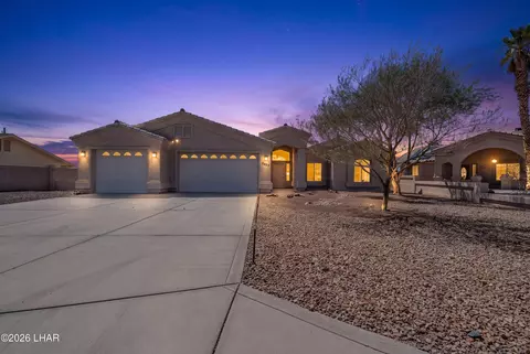 2627 Bamboo Dr, Lake Havasu City, AZ 86403