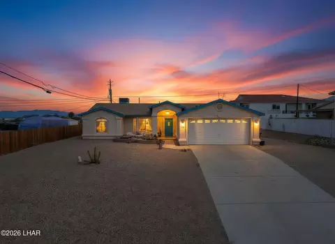 3169 Winterhaven Dr, Lake Havasu City, AZ 86404