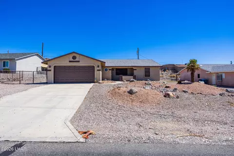3368 Sheik Dr, Lake Havasu City, AZ 86404