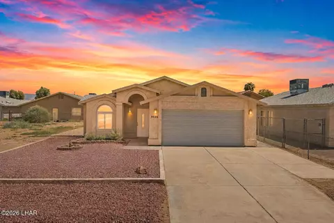 9926 S Needles Dr, Mohave Valley, AZ 86440