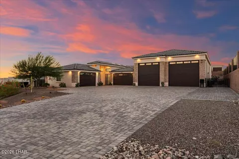 6282 Avienda De Las Colinas, Lake Havasu City, AZ 86404