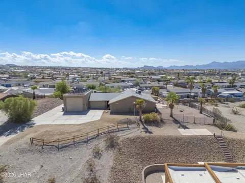 2404 Barranca Dr, Lake Havasu City, AZ 86403