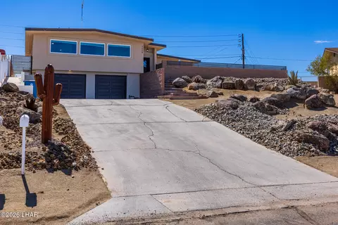 2658 Holiday Dr, Lake Havasu City, AZ 86403