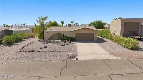 585 Aloha Dr, Lake Havasu City, AZ 86406