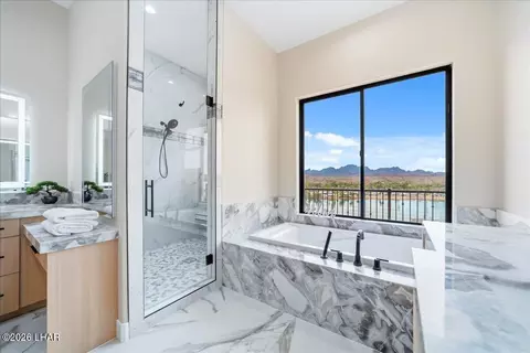 Bath - 8470 River View Villas Dr, Parker, AZ 85344 photo 1 of 20