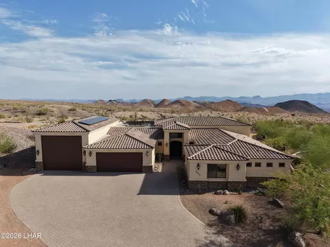 1011 Plaza Lago, Lake Havasu City, AZ 86406