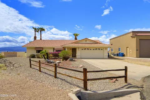 663 Plaza Laredo, Lake Havasu City, AZ 86406