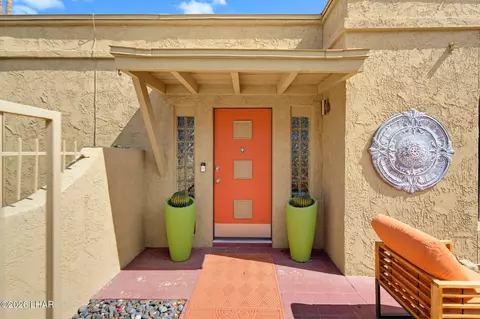 393 Hagen Way, Lake Havasu City, AZ 86406