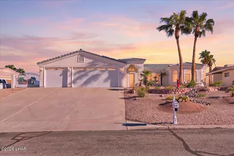 3210 Douglas Dr, Lake Havasu City, AZ 86404