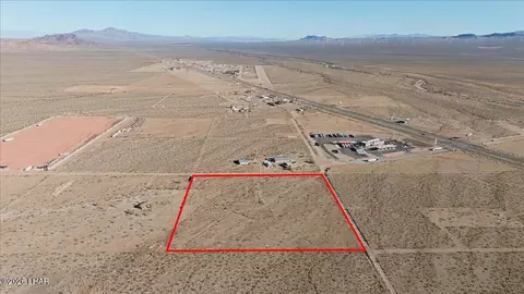 12796 W White Hills Rd, White Hills, AZ 86445
