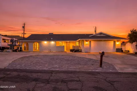 3268 Pintail Dr, Lake Havasu City, AZ 86406