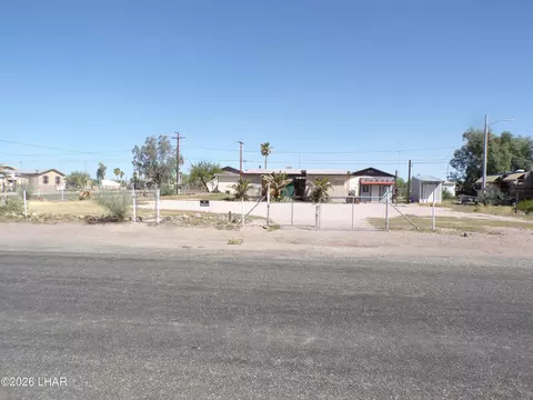 44072 Winters St, Bouse, AZ 85325 photo 2