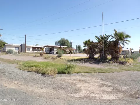 44072 Winters St, Bouse, AZ 85325 photo 4
