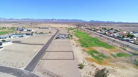 2328 E La Mancha, Fort Mohave, AZ 86426