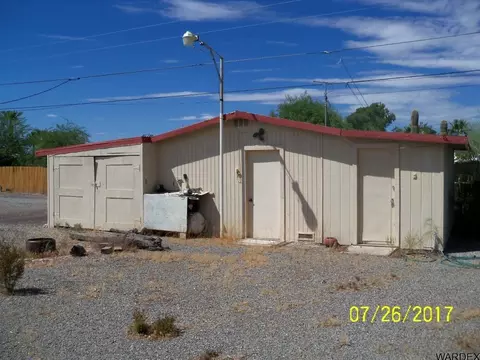 27910 Frame Ave, Bouse, AZ 85325 photo 4