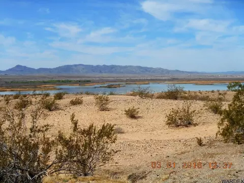 5349 Pinal Pl, Topock, AZ 86436 photo 8